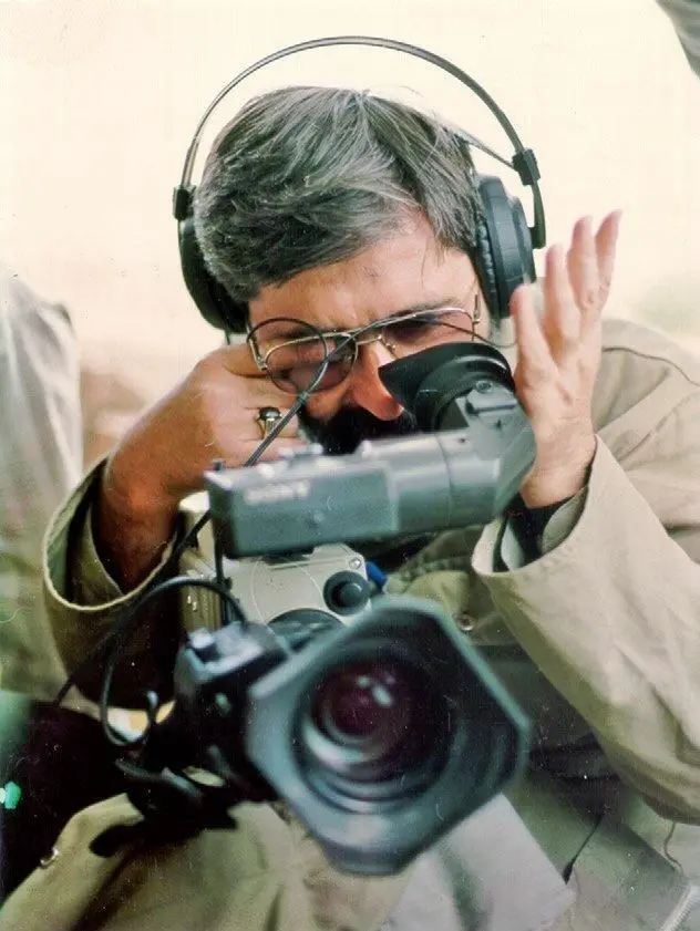 آوینی و خامنه ای