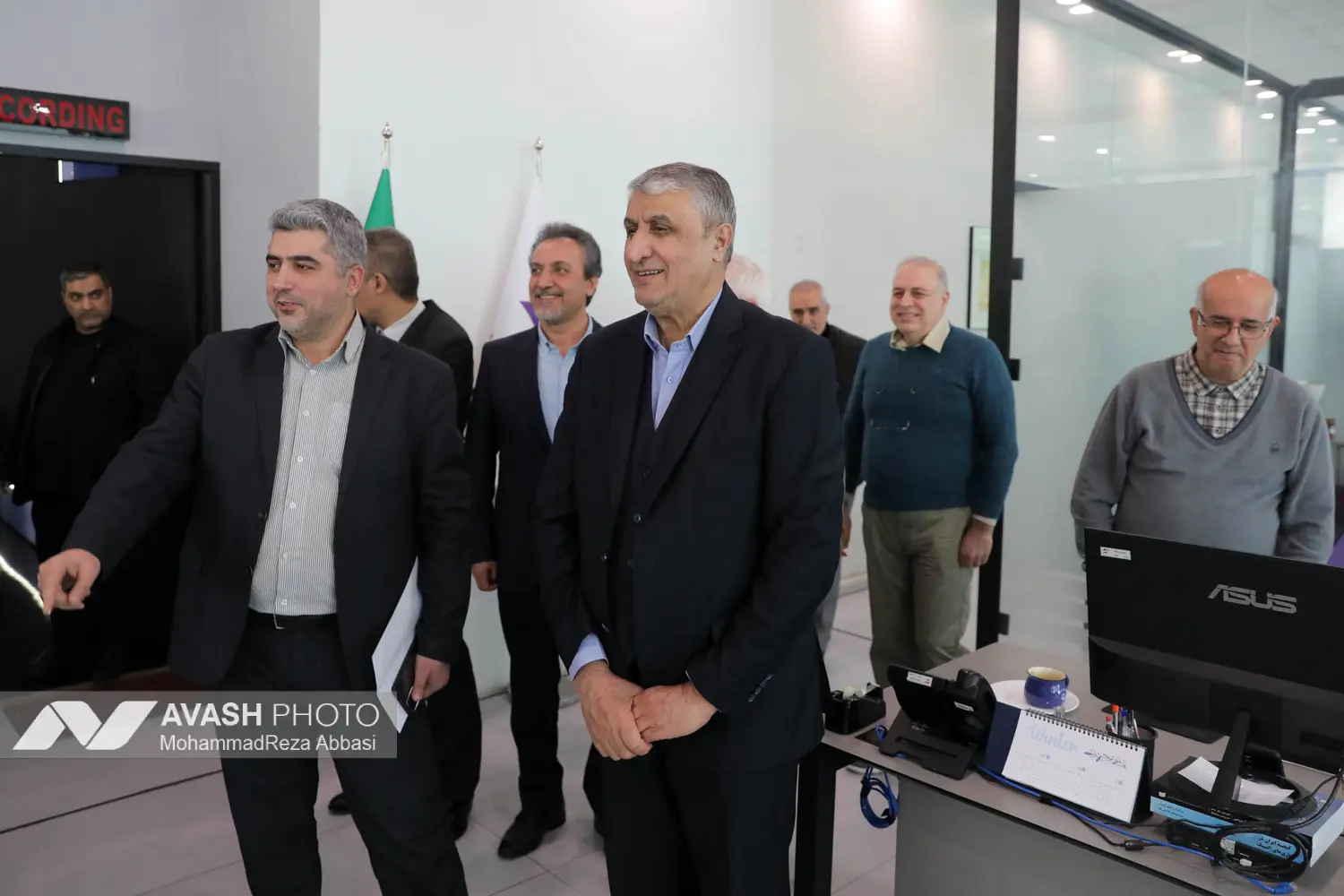 بازدید محمد اسلامی رئیس سازمان انرژی اتمی از تحریریه آوش