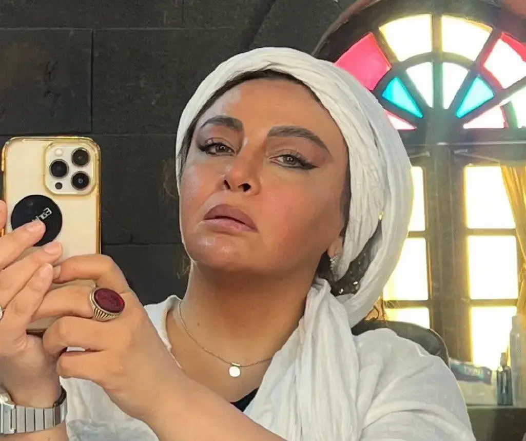 مه لقا باقری