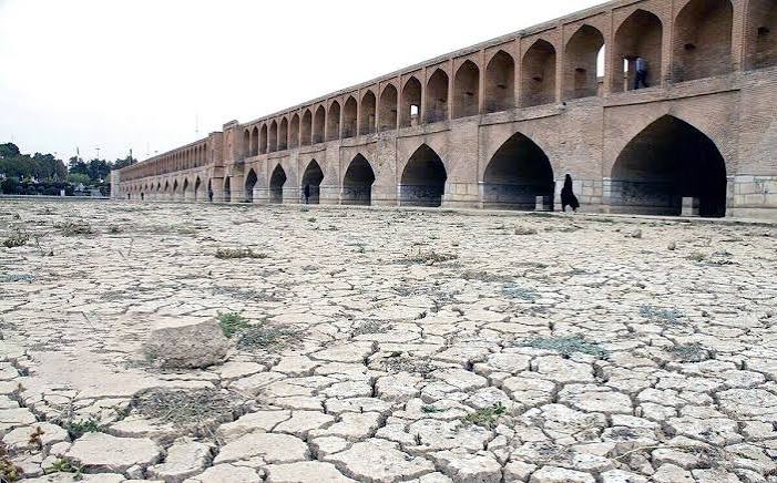 زاینده رود2