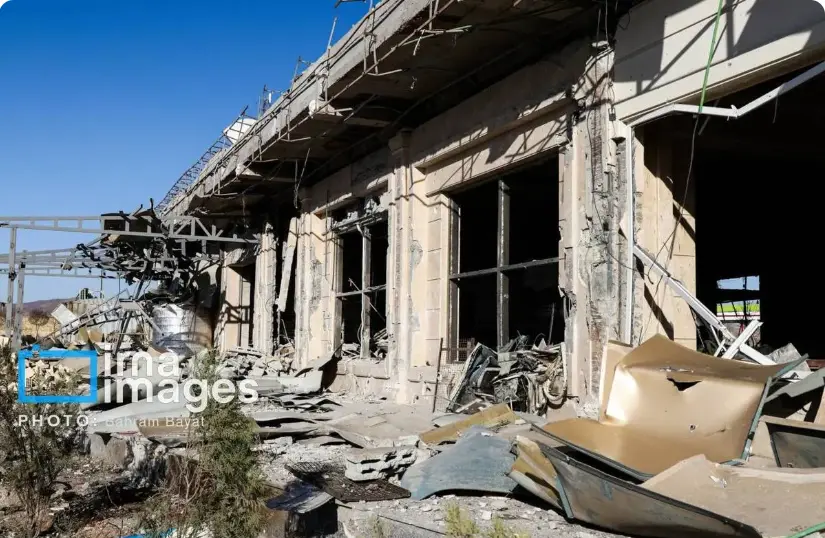  حمله هوایی به مجتمع بین راهی در زنجان