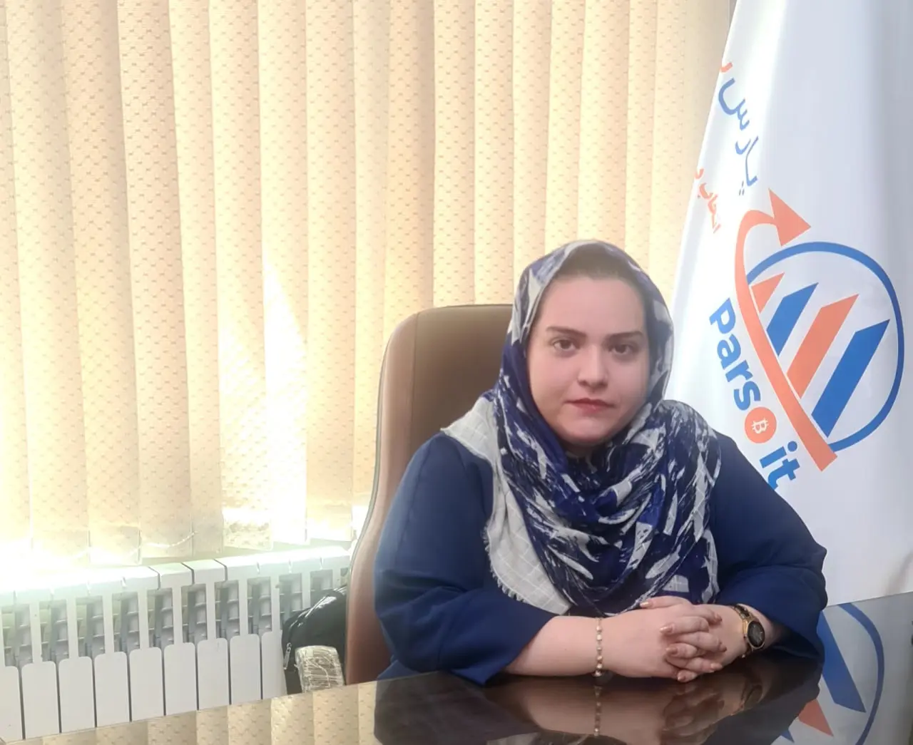 مهکامه شریف زاده