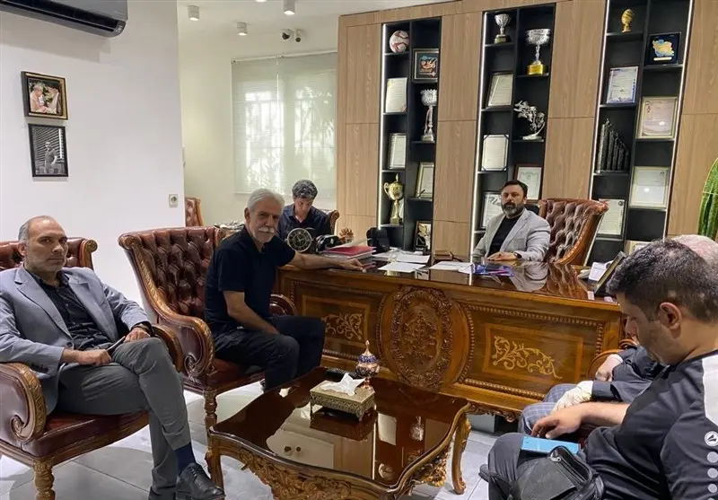 1404072413500599134369164