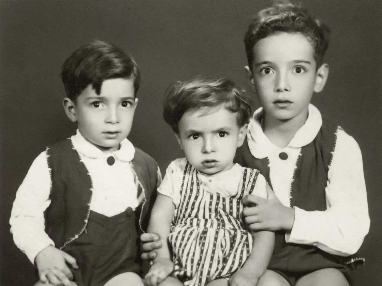 داریوش عیاری