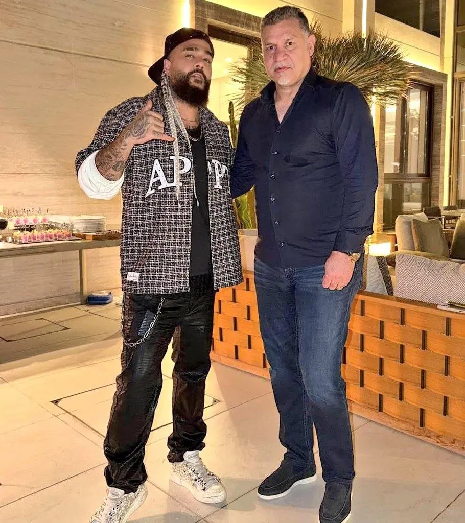 عکس علی دایی با ساسی مانکن