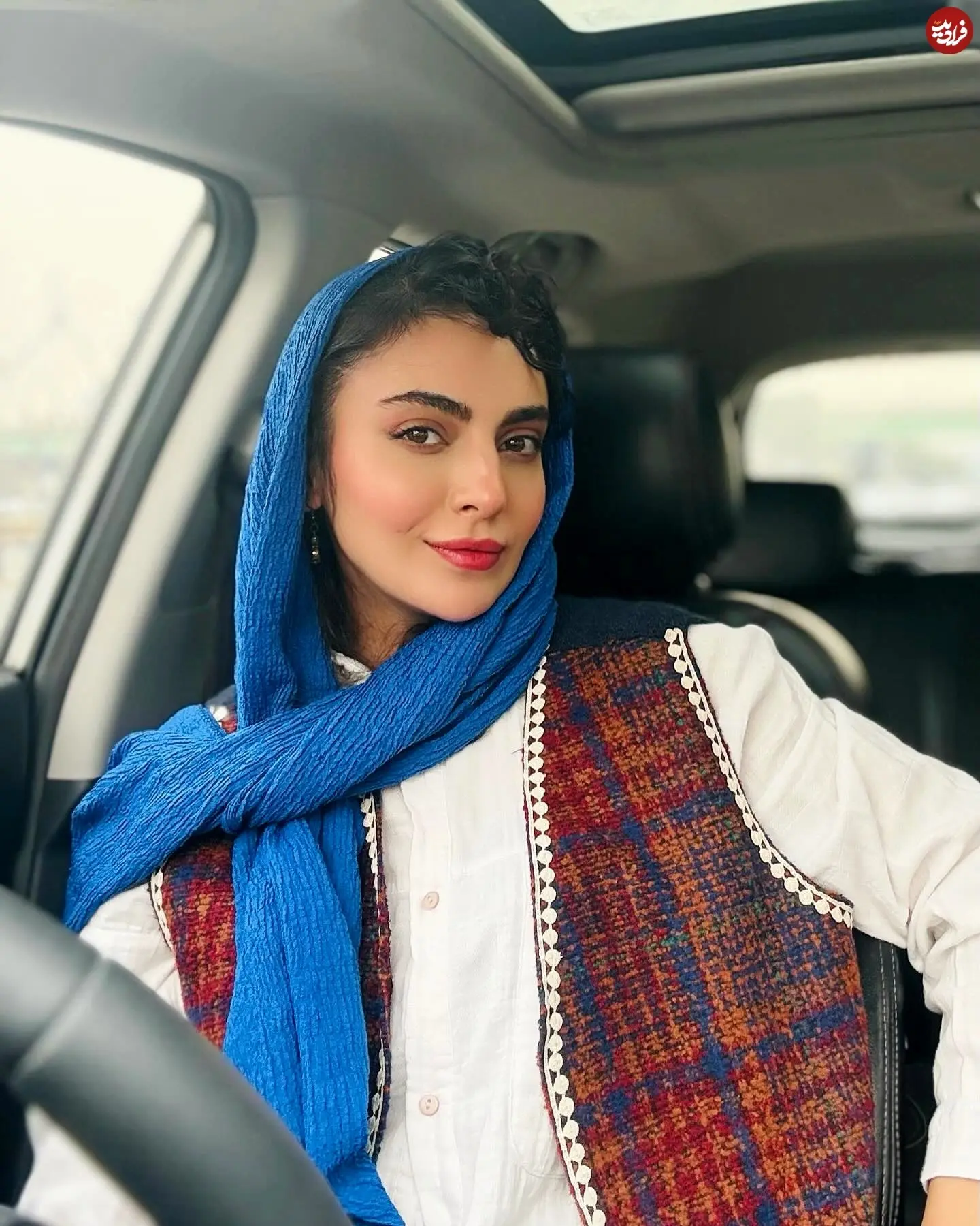 مهشید جوادی
