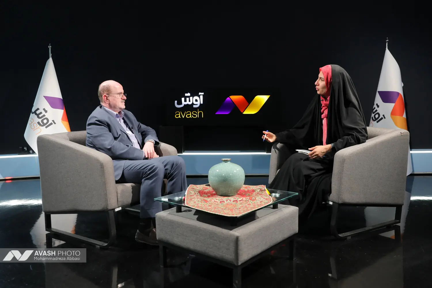 گفتگو با مهرداد لاهوتی نماینده مجلس شورای اسلامی