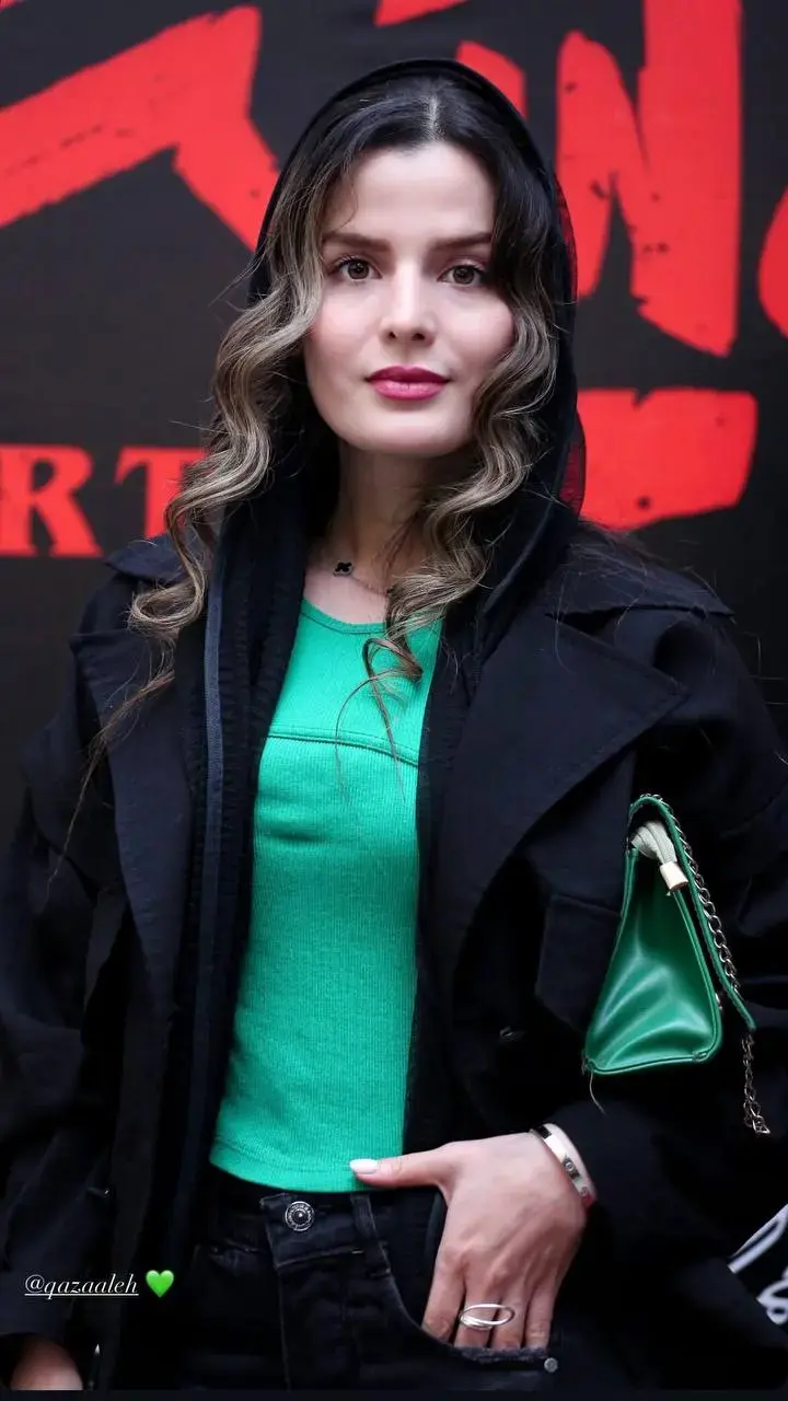 غزاله اکرمی