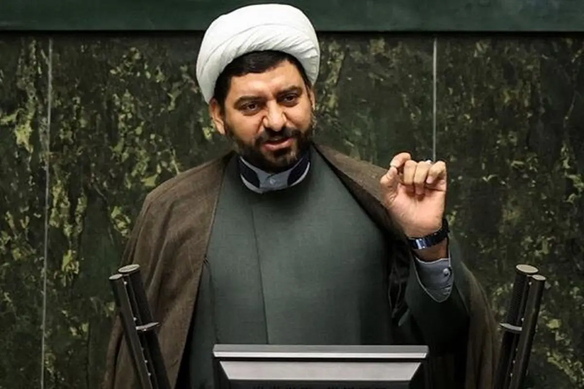 احد آزادی خواه