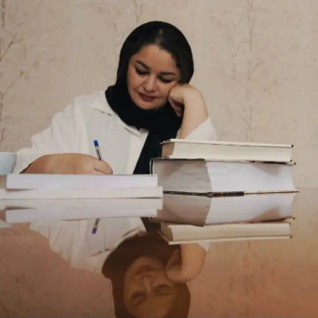 پرستو سرمدی