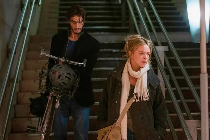 داستان‌های موازی