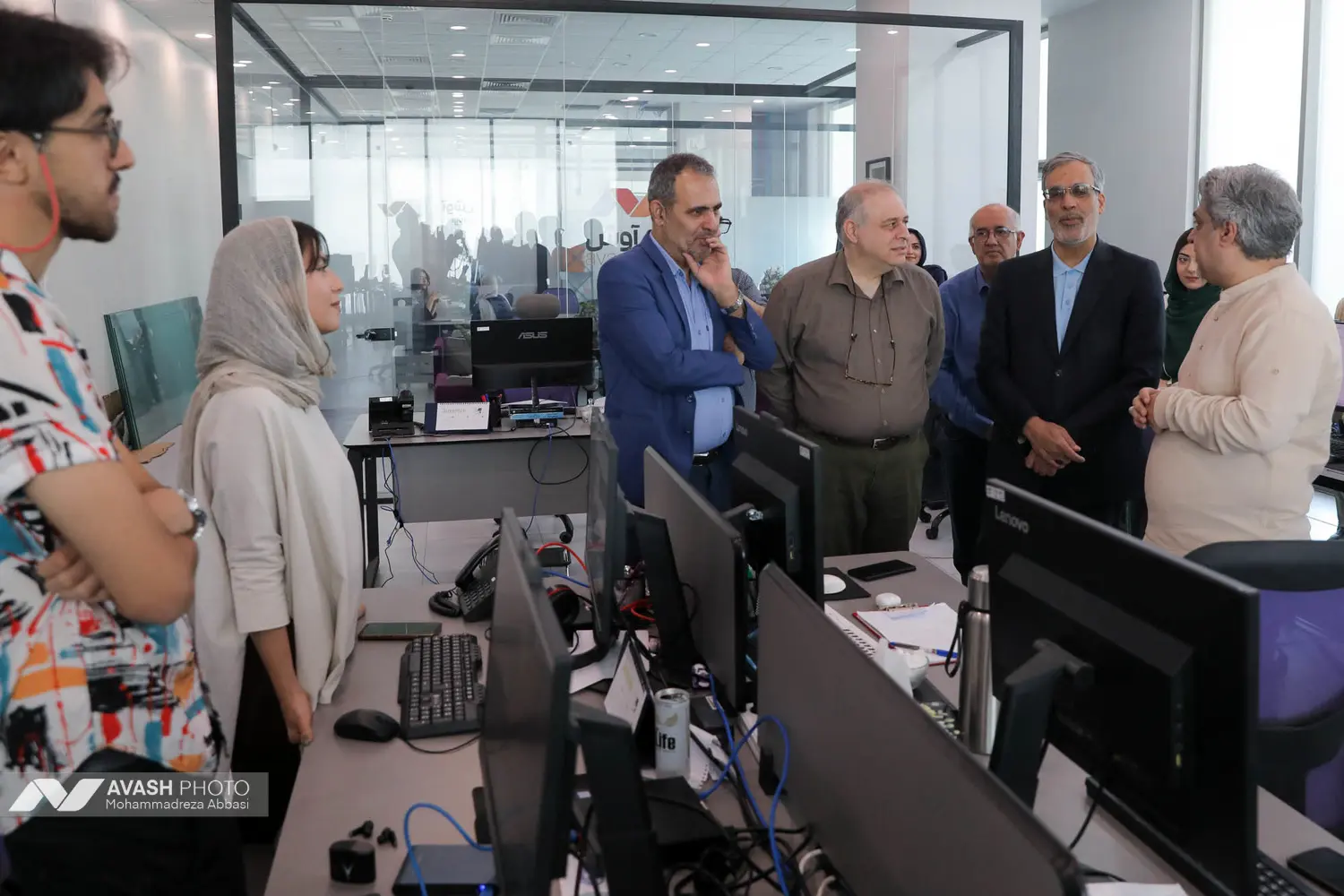 بازدید حسین جابری انصاری مدیرعامل خبرگزاری ایرنا از تحریریه آوش