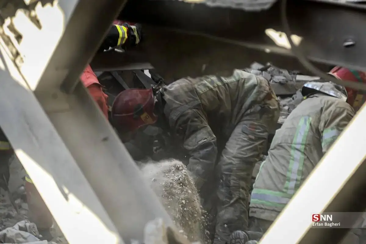 تصاویر حجم خسارات حمله به ساختمان‌های مسکونی خیابان مجاهدین اسلام