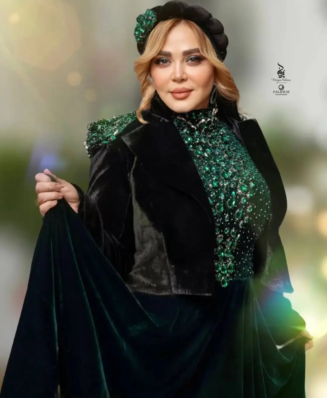 Screenshot_۲۰۲۵۱۲۲۲_۱۸۳۹۵۳_Chrome