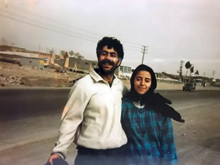 mozhdeh-daneshpajouh-farhad-aslani-wife-3-768x577