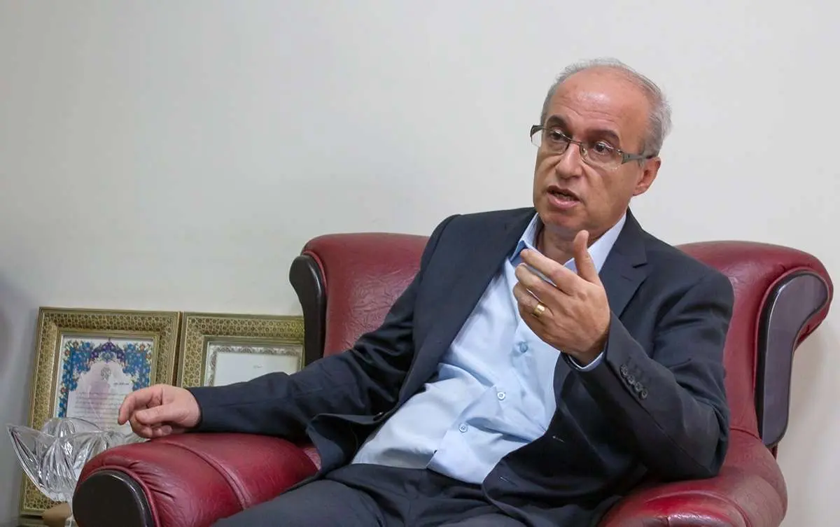 همایون سامه یح نجف آبادی