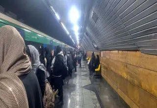 مترو و اتوبوس همچنان برای یک هفته دیگر رایگان ماند