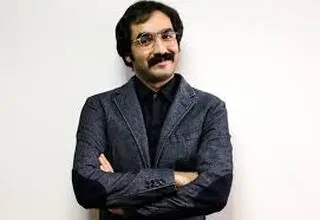 روی صحنه می‌جنگم تا زنده بمانم
