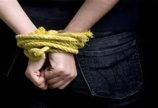 ربودن یک روحانی در ایرانشهر توسط افراد مسلح