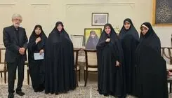 معاون پزشکیان با خانواده حدادعادل دیدار کرد