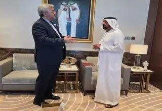  سرکنسول ایران با مدیرعامل گروه هواپیمایی امارات دیدار کرد