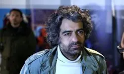 عکس‌های صمیمی بابک خرمدین در کنار پدر و مادرش