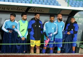 ۴ بازیکن از لیست استقلال خط خوردند