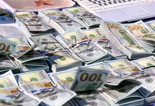 ۹ میلیارد و ۸۹۳ میلیون دلار ارزش کل معاملات بازار ارز تجاری