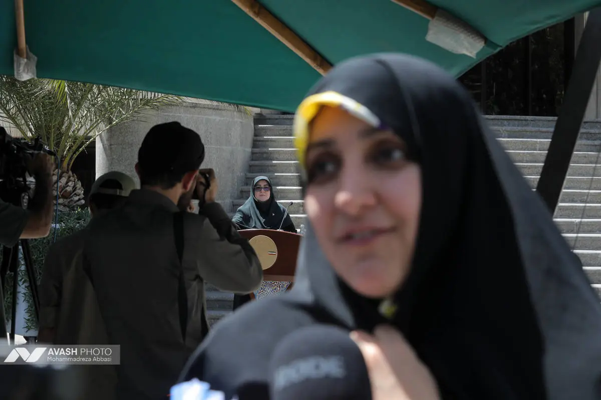 صدور گواهینامه موتورسواری برای زنان منع قانونی ندارد