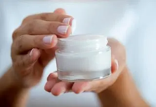 این کرم‌ها را نخرید، غیرمجازند!