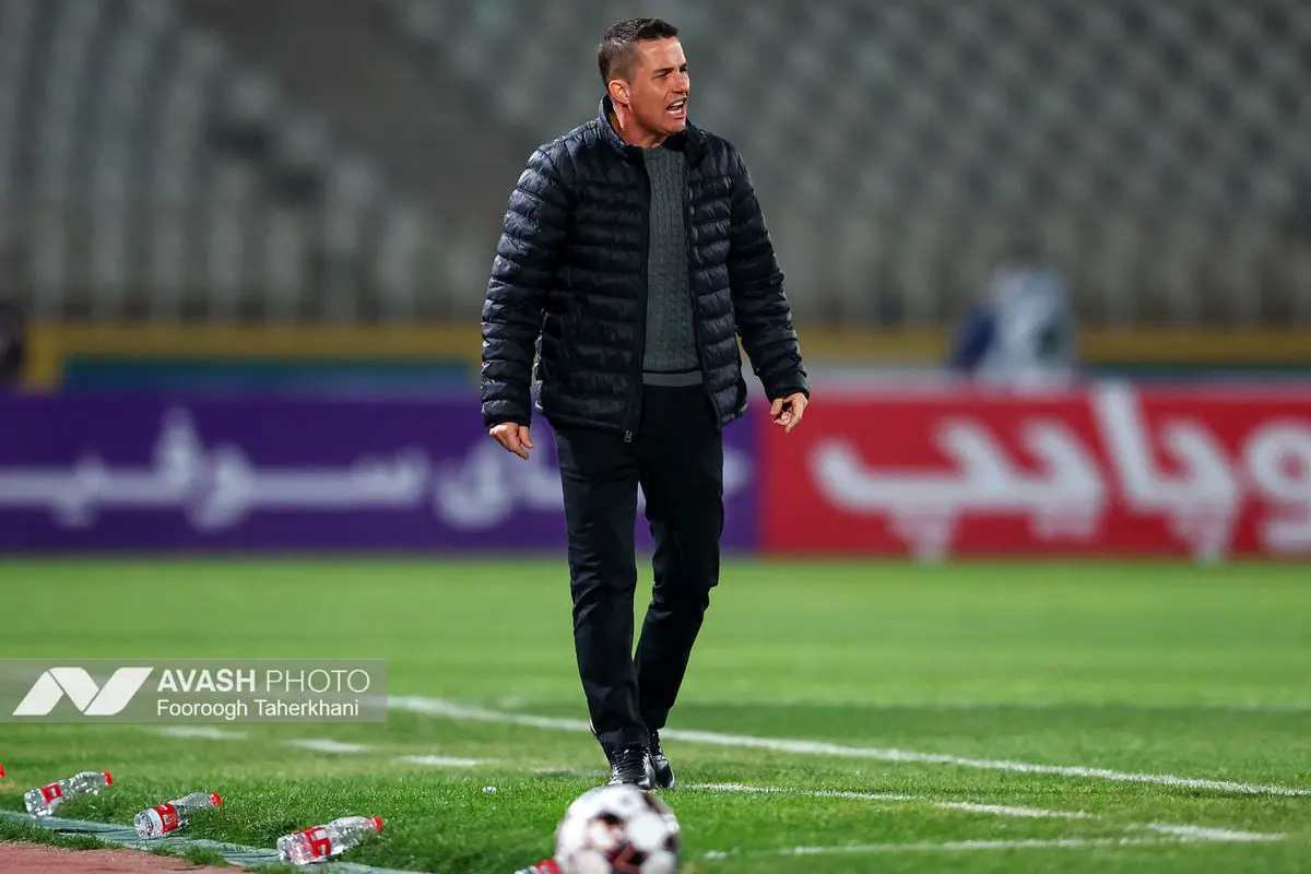 لیگ برتر فوتبال - پیکان و پرسپولیس