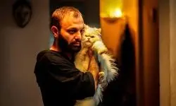 صابر ابر روی صحنه می‌رود