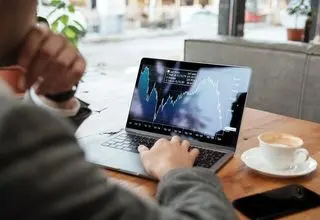 رشد ۱۶ درصدی ارزش معاملات بورس‌های چهارگانه در پایان مردادماه