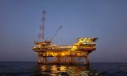 آغاز عملیات حمل و نصب سکوی P4 میدان نفتی رشادت