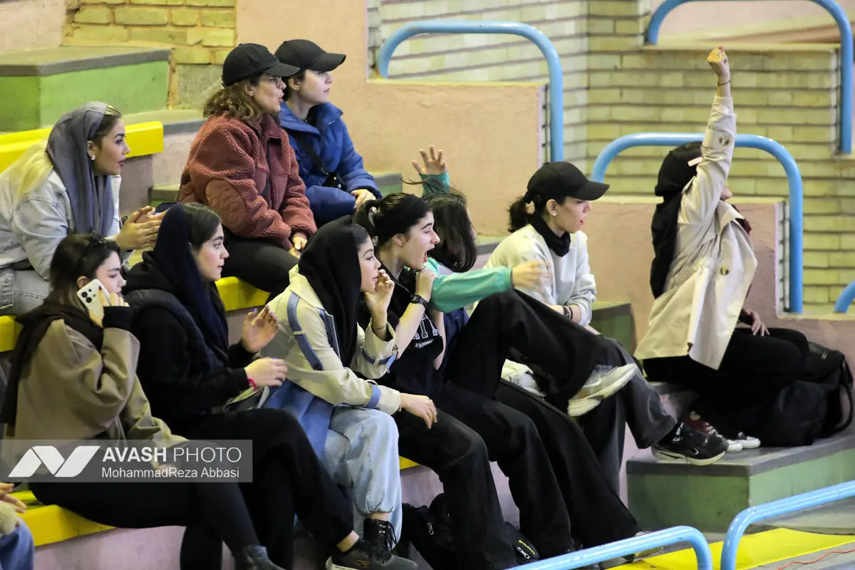 دیدار تیم های والیبال پیکان تهران و رازین پلیمر