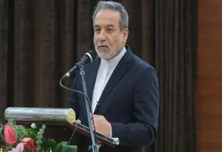 عراقچی: دیپلماسی اولین قربانی جنگ ۱۲ روزه بود/ در جنگلی که آمریکا درست کرده قانونی وجود ندارد/ در بزنگاه جنگ تا آخر می‌ایستیم