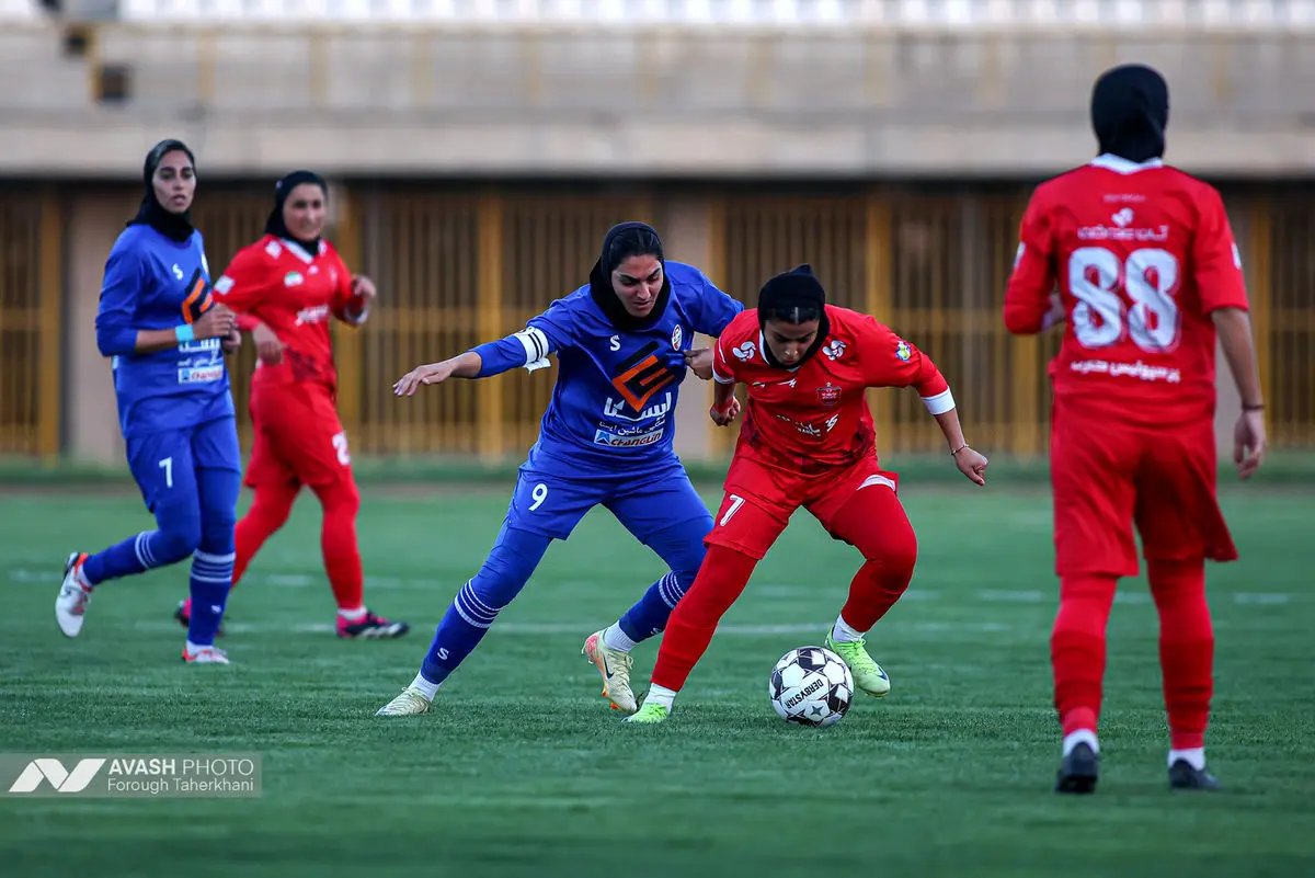 لیگ برتر فوتبال زنان- ایستا البرز و پرسپولیس