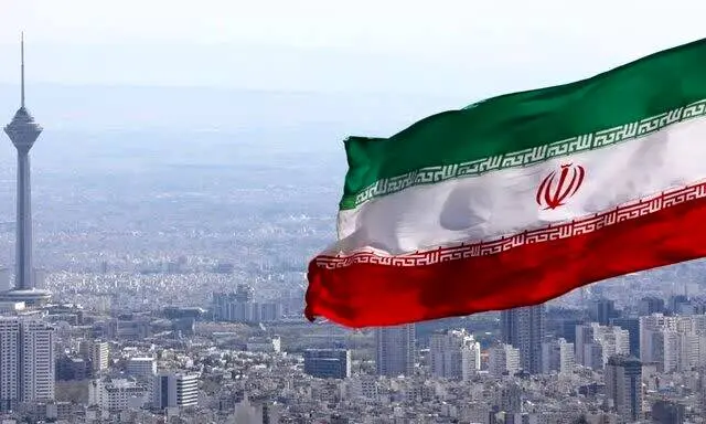 هنرمندان تا پای جان برای میهن خویش میایستند