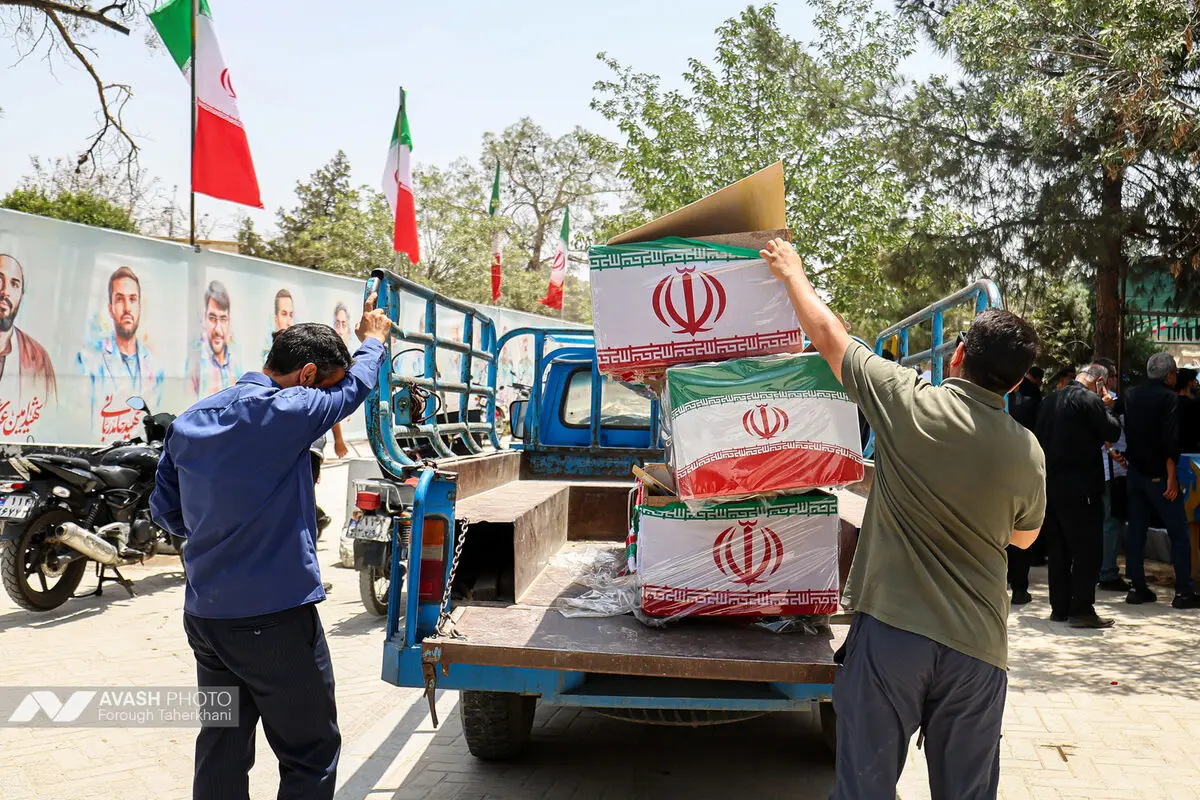 تشییع شهدای تعرض رژیم صهیونی به ایران