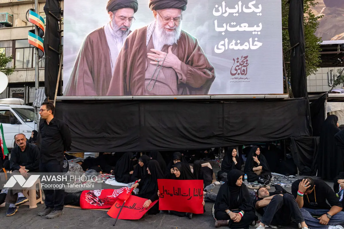 مراسم تشییع پیکر مطهر رهبر شهید انقلاب در تهران - ۴