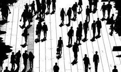 سونامی تعدیل در بهار خونین/ تامین اجتماعی در گرداب اخراجی‌ها