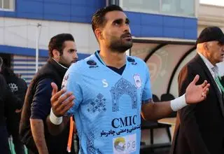 محمدی‌فر: باید فشارها از روی ما برداشته شود