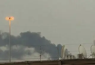 توقف پروازها در فرودگاه منامه و شلیک موشک‌ها به مقر ناوگان پنجم دریایی آمریکا