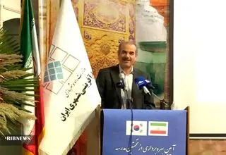 اجرای طرح تجهیز تمام مدارس به پنل‌های خورشیدی