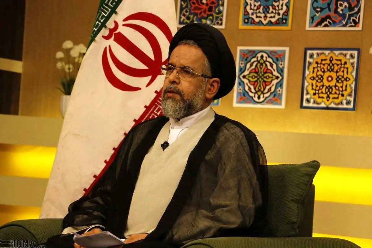 روند درمان حجت الاسلام علوی توسط تیمی از پزشکان مجرب پیگیری میشود