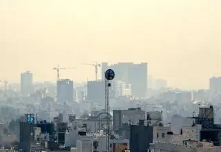 هوای مشهد هم به مرز هشدار رسید