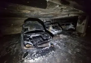 آتش‌سوزی گسترده در پارکینگ یک ساختمان مسکونی در بزرگراه خرازی