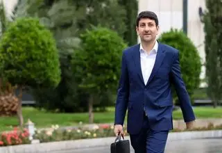 در نظر گرفتن مشوق‌هایی برای اتصال مشترکان به فیبر نوری