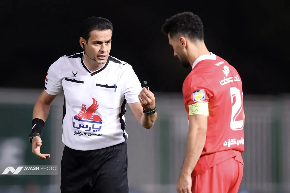 چادرملو و پرسپولیس