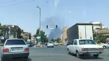 دیده شدن دود شدید در آسمان قم+ عکس